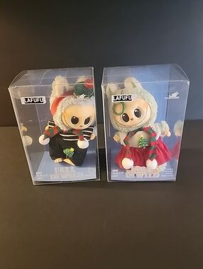 NIB, 1 Set of Holiday MONSTER Figures W/Hanging Ring- Couple, Colorful, Cute